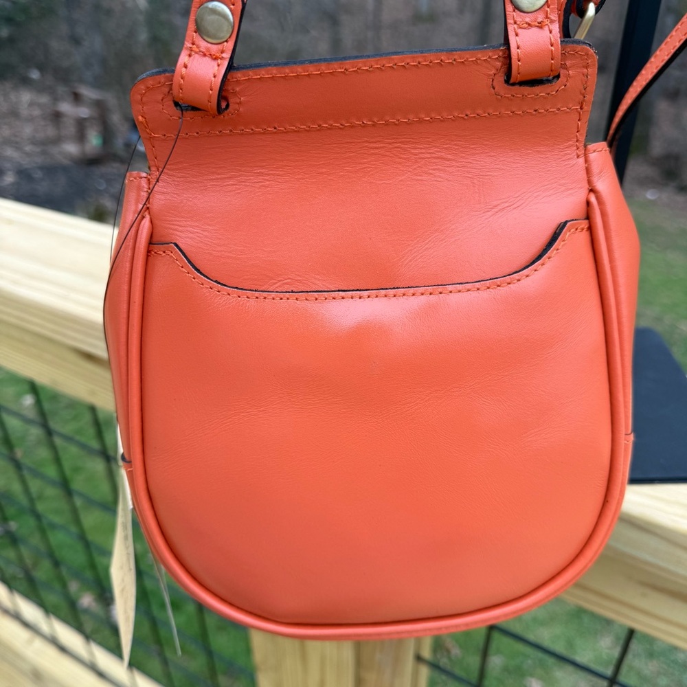 Patricia Nash NWT Orange Floral Embossed Crossbody Bag & Branded Dustbag - Picture 7 of 7